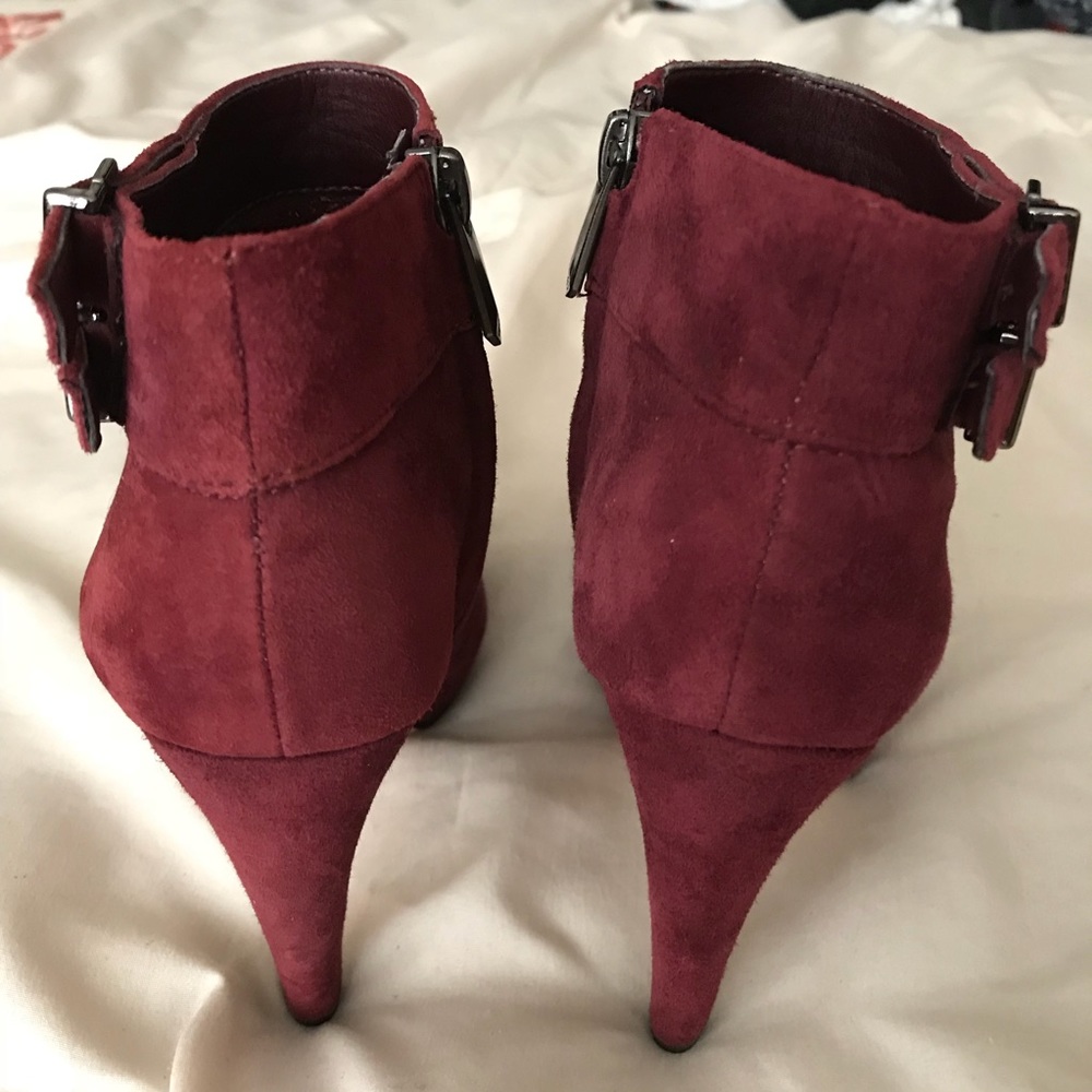 Sam Edelman Kit Ankle Boot - Picture 7 of 8